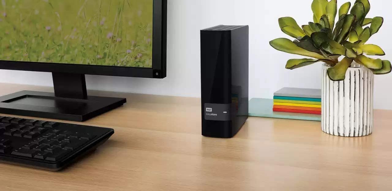 WD Easystore 14TB External USB 3.0 Hard Drive - Black WDBAMA0140HBK-NESN - Image 3