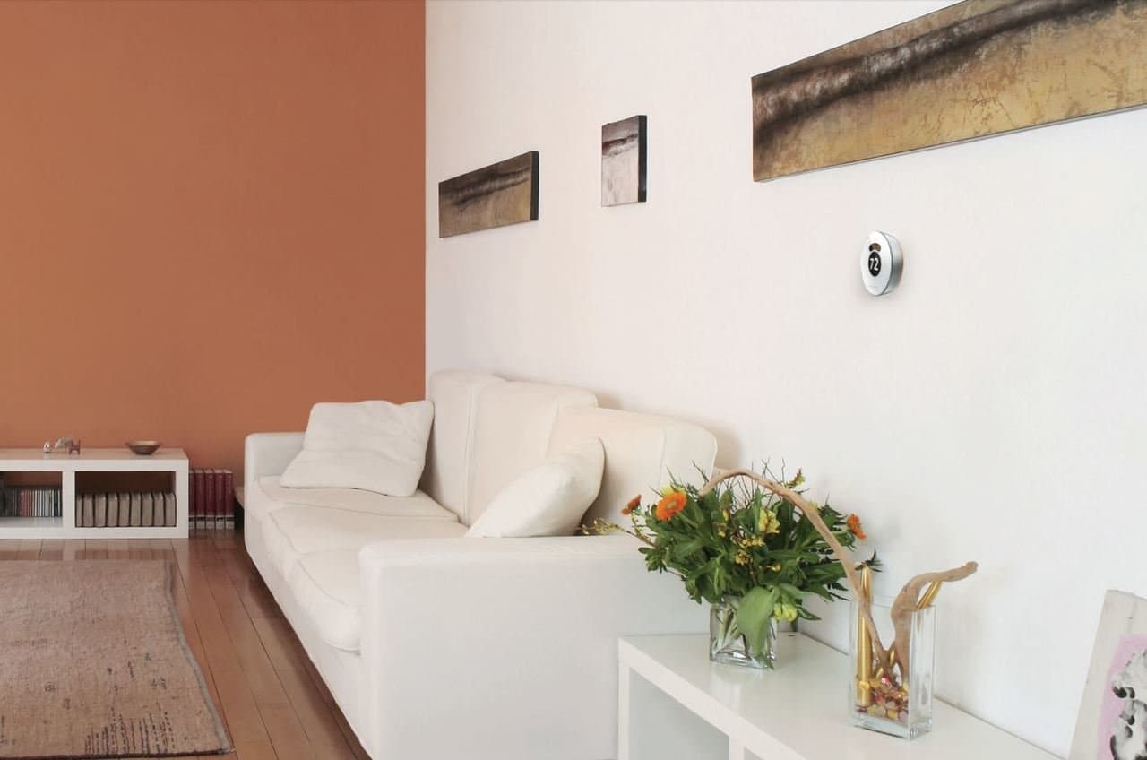 Honeywell Lyric Round Wi-Fi Thermostat, Up to 3 Heat/2 Cool Heat Pumps and Up to 2 Heat/2 Cool Conventional Systems - Image 3