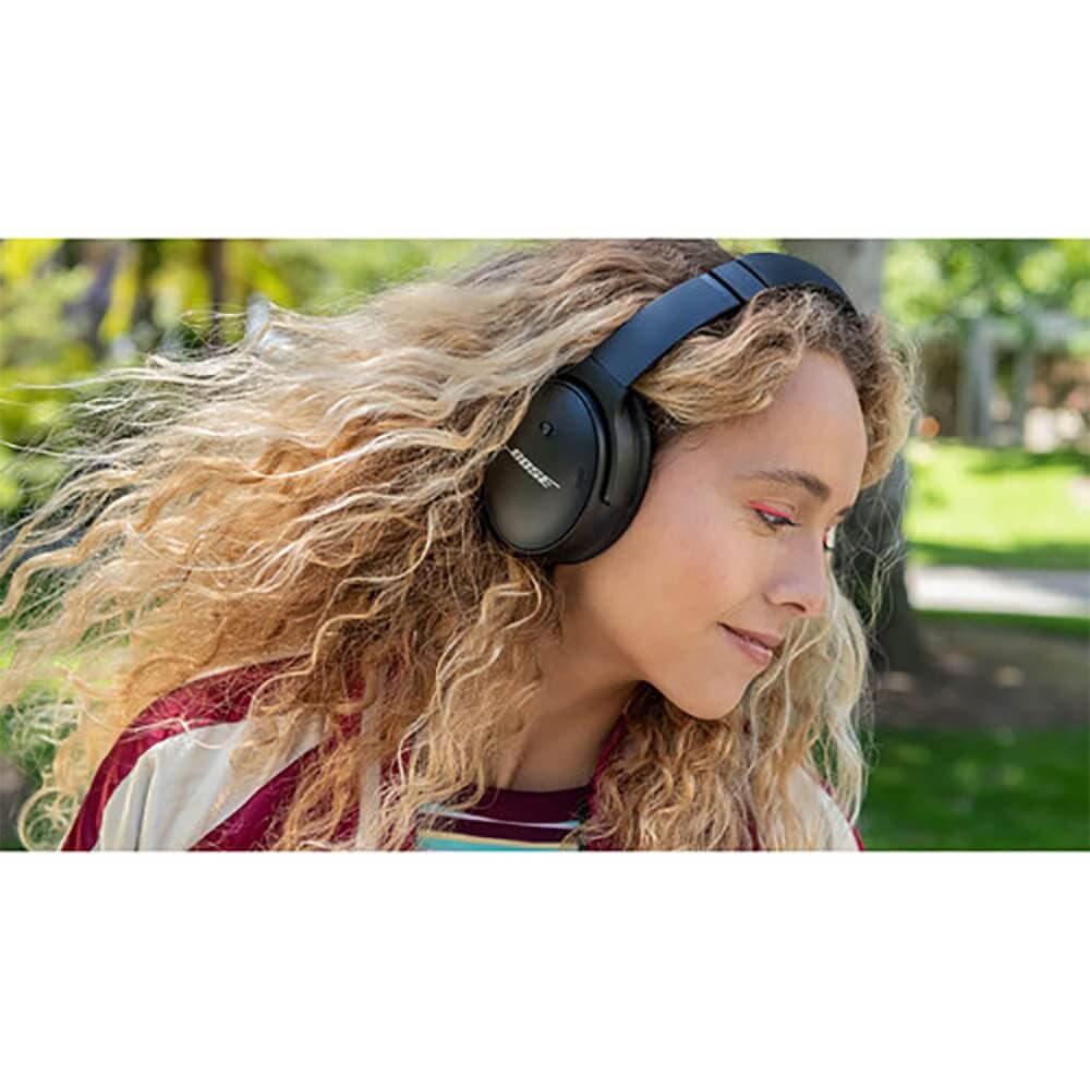 Bose QuietComfort 45 Bluetooth Wireless Noise Cancelling Headphones - Triple Black - Image 7