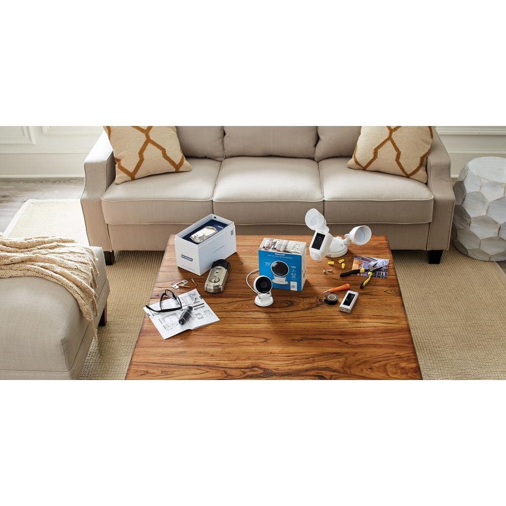 Honeywell Home C2 Indoor Wi-Fi Security Camera - Image 5
