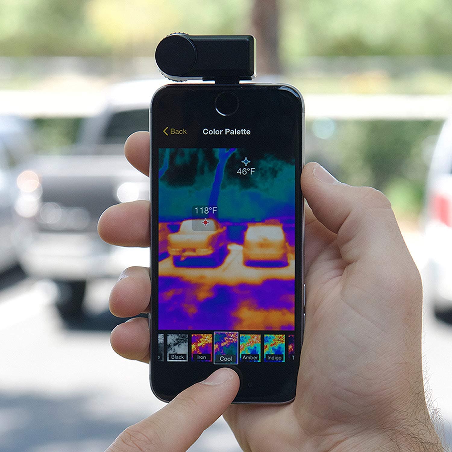 Seek Thermal Compact - All-Purpose Thermal Imaging Camera for iOS , Black - LW-AAA - Image 5