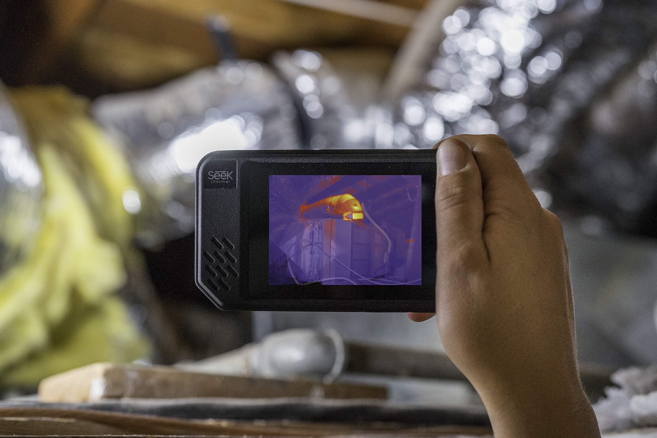 Seek Shot – All-Purpose Thermal Imaging Camera - Image 3