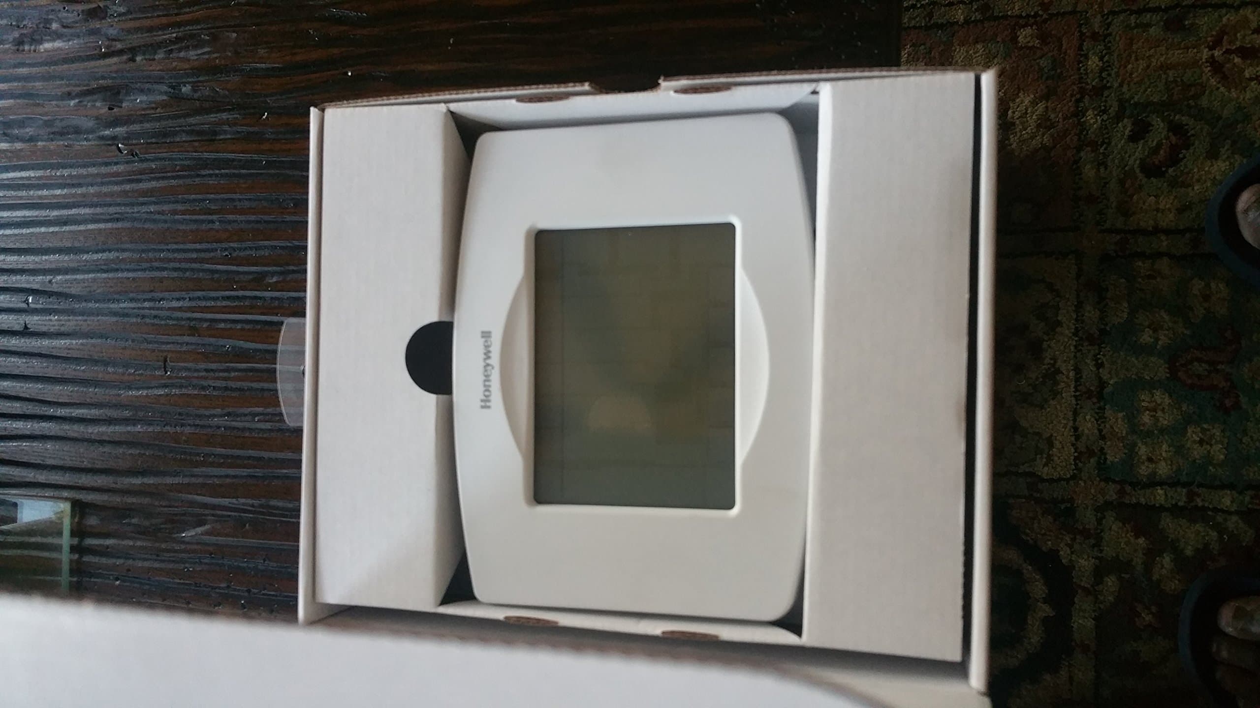 Honeywell Wi-Fi 7-Day Programmable Touchscreen Thermostat - RTH8580WF, "Requires C Wire" - Image 5